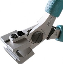 Szczypce do cięcia i gięcia elementów SMD, 809IC, ESD. Szczypce do cięcia i gięcia elementów SMD, 809IC, ESD.